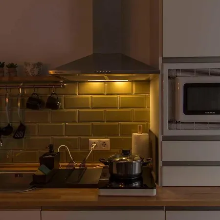 Apartment Tandem House